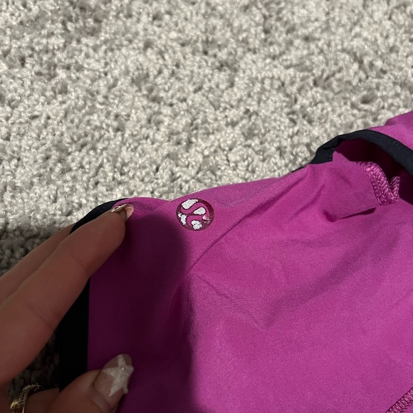 Lululemon speed up Women's Pink Athletic Shorts - Picture 8 of 10